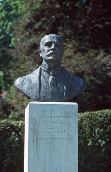 77.07-A04 A bust of the composer Edward Elgar 