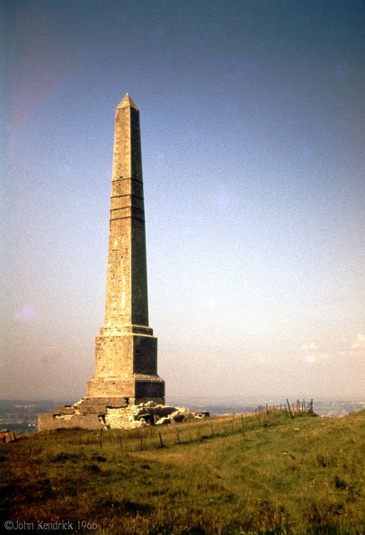 1.100 Lansdowne Monument, Oldbury Castle, Cherhill Down, Wilts Aug66 Ilfo_1000.jpg