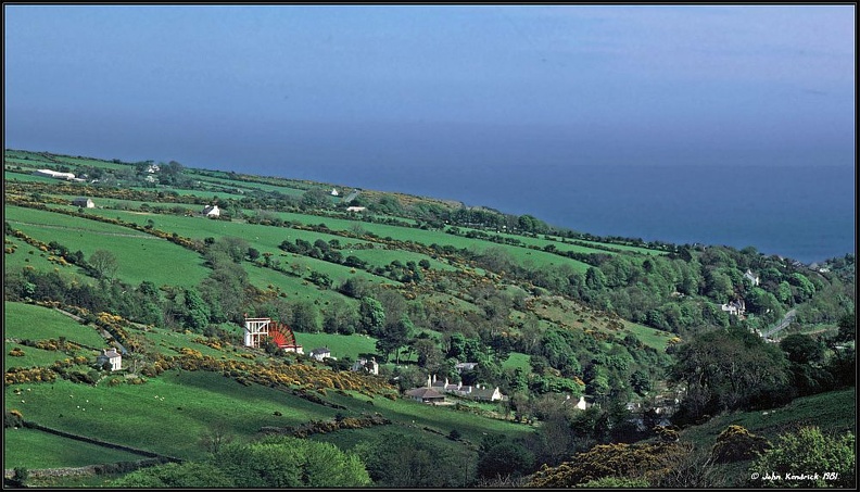 Koda_1981-05b_05 Distant view of Laxey_a_bt_1000.jpg