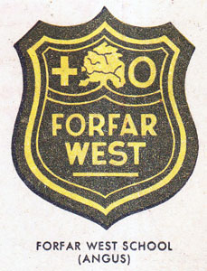 Forfar West School (Angus).jpg